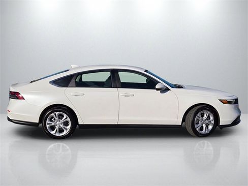 New 2025 Honda Accord LX image 3