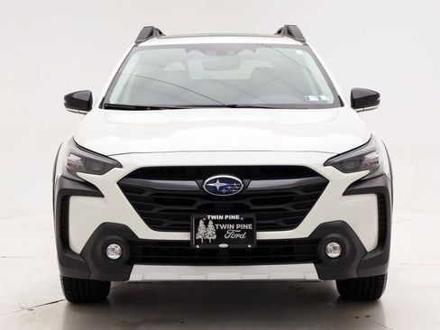 Used 2023 Subaru Outback Limited XT AWD/4WD image 5