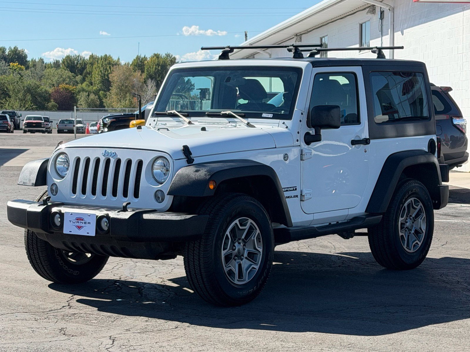 Used 2016 Jeep Wrangler Sport AWD/4WD image 3