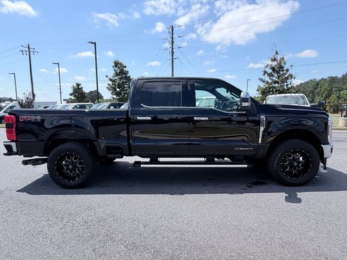 Used 2024 Ford F250 Lariat w/ Chrome Package AWD/4WD image 4