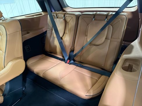 Used 2023 Lincoln Aviator Black Label Grand Touring w/ Class IV Trailer Tow Package image 26