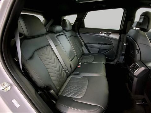 Used 2024 Kia Sportage X-Pro Prestige AWD/4WD image 19
