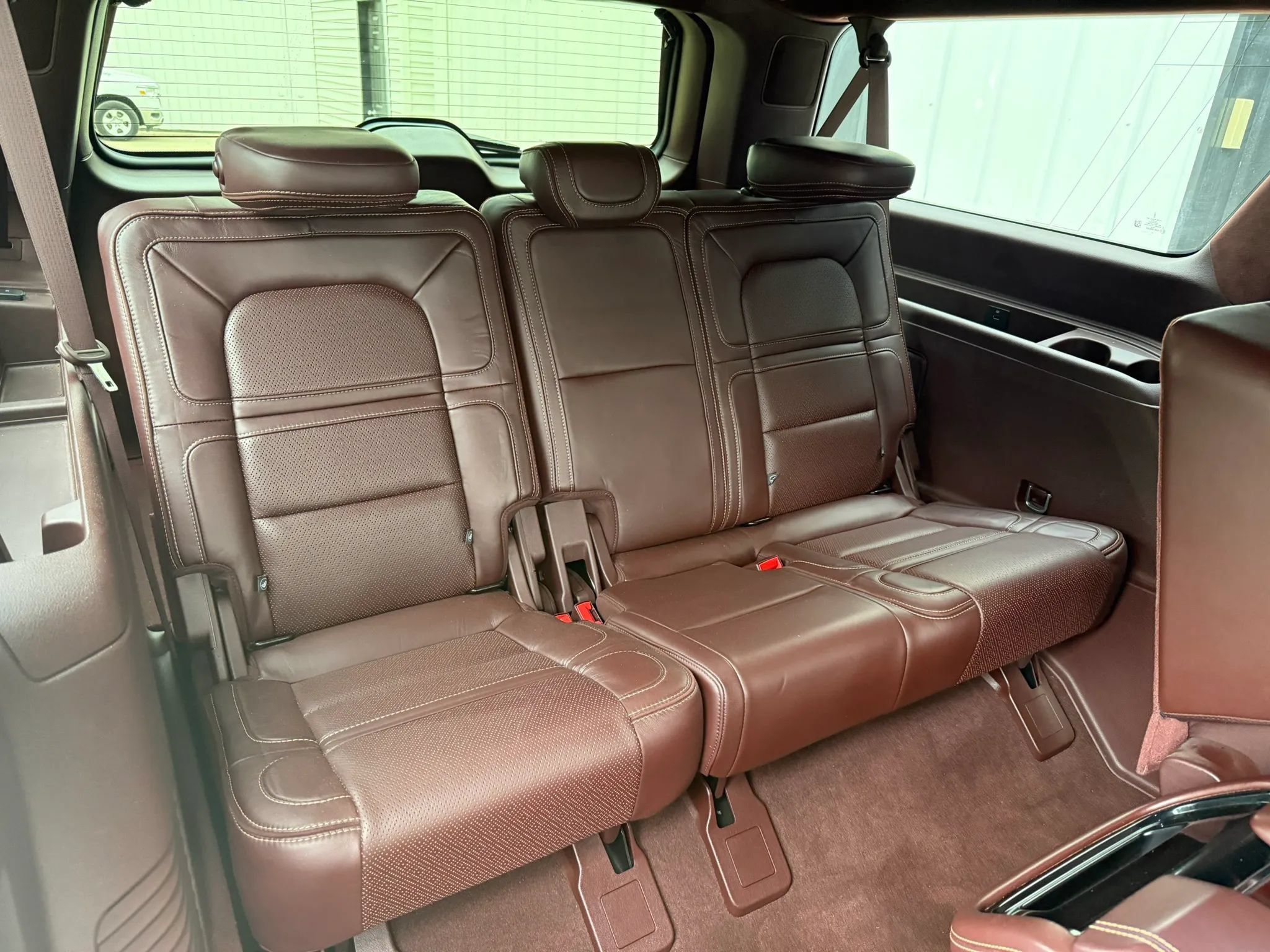 Used 2018 Lincoln Navigator L Black Label AWD/4WD image 12