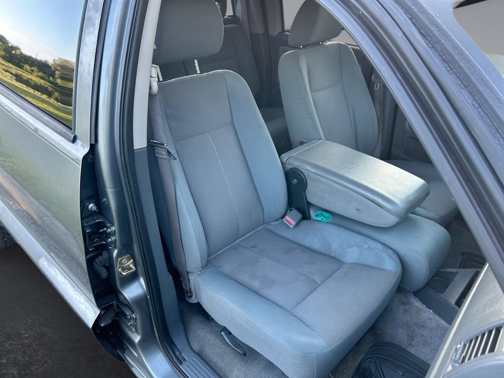 Used 2005 Dodge Dakota ST RWD image 23