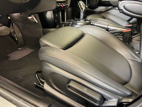 Used 2023 MINI Cooper S image 13