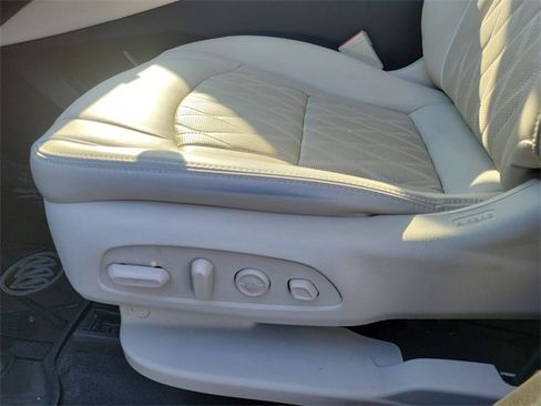 Used 2023 Buick Enclave Avenir w/ Trailering Package, 5000 lbs. image 9