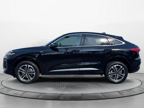New 2026 Audi Q5 Premium image 4