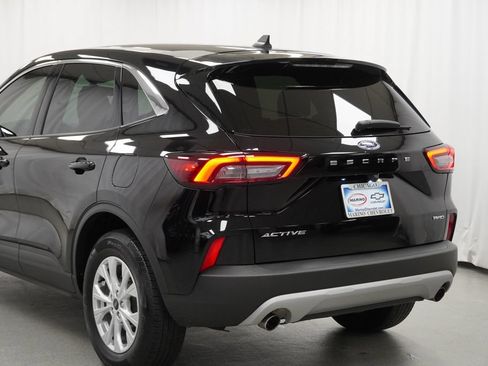 Used 2024 Ford Escape Active AWD/4WD image 39
