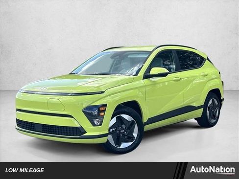 Used 2024 Hyundai Kona SEL image 1