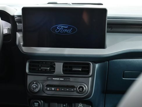 New 2026 Ford Maverick Lariat w/ Black Appearance Package AWD/4WD image 9