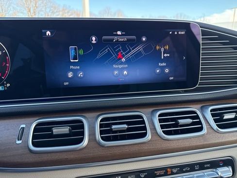 Used 2025 Mercedes-Benz GLE 350 4MATIC image 6