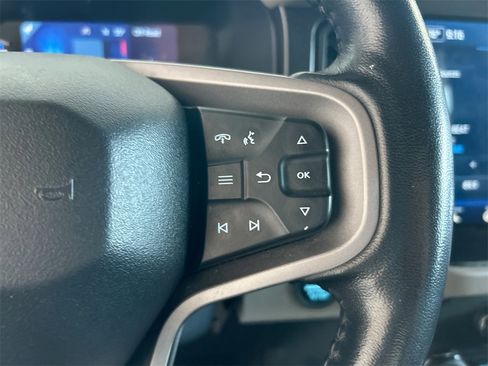 Used 2022 Ford Bronco Wildtrak image 19