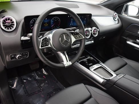 Certified 2025 Mercedes-Benz GLA 250 image 20