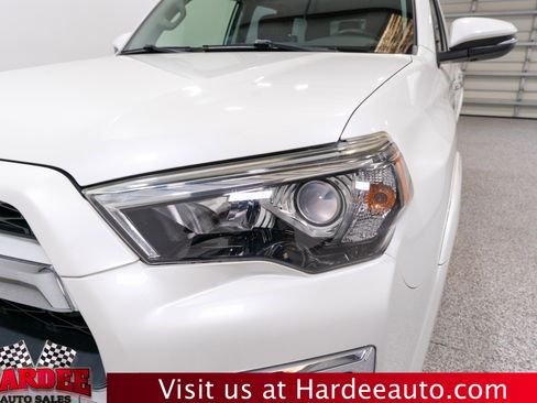 Used 2018 Toyota 4Runner Limited image 8