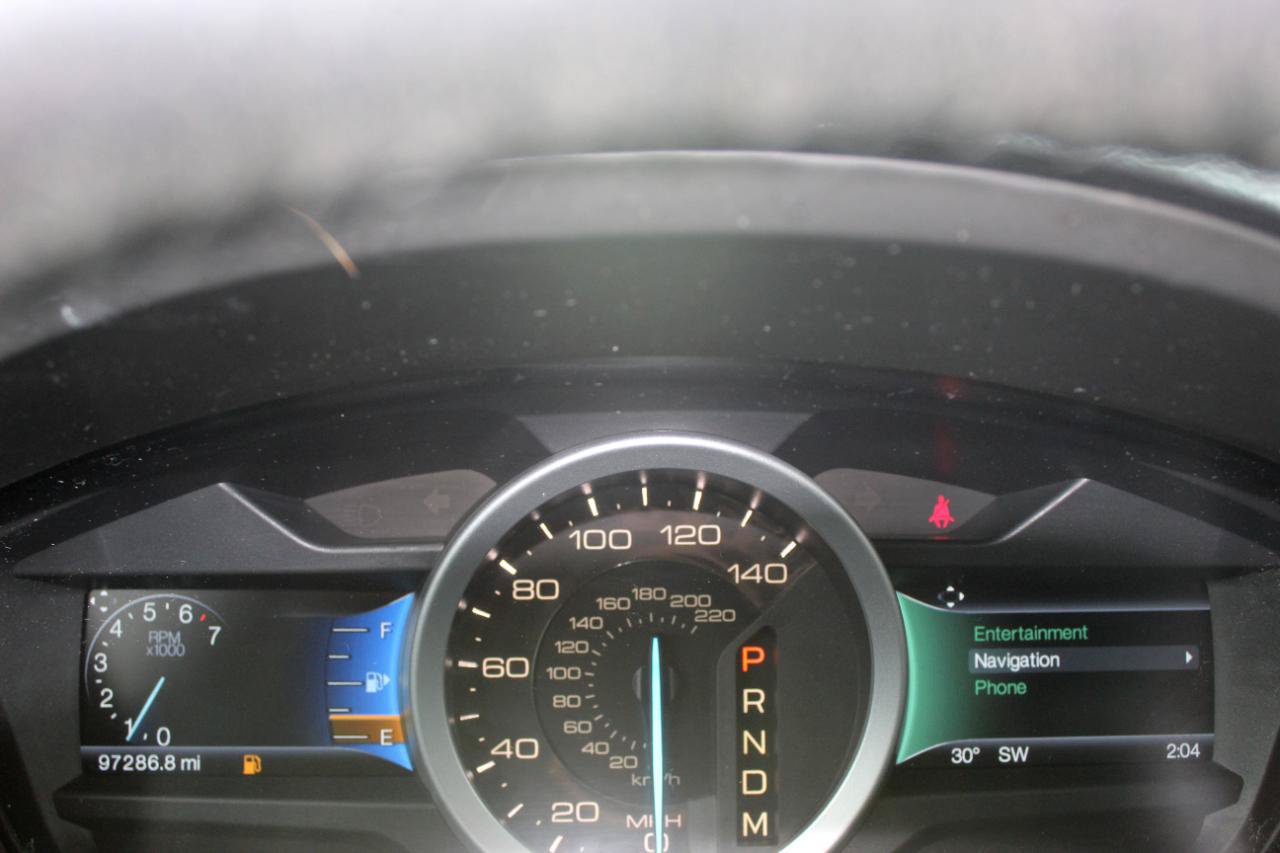 Used 2015 Ford Explorer XLT w/ Equipment Group 202A AWD/4WD image 30