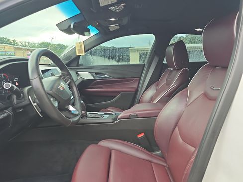 Used 2022 Cadillac CT4 Sport AWD/4WD image 11