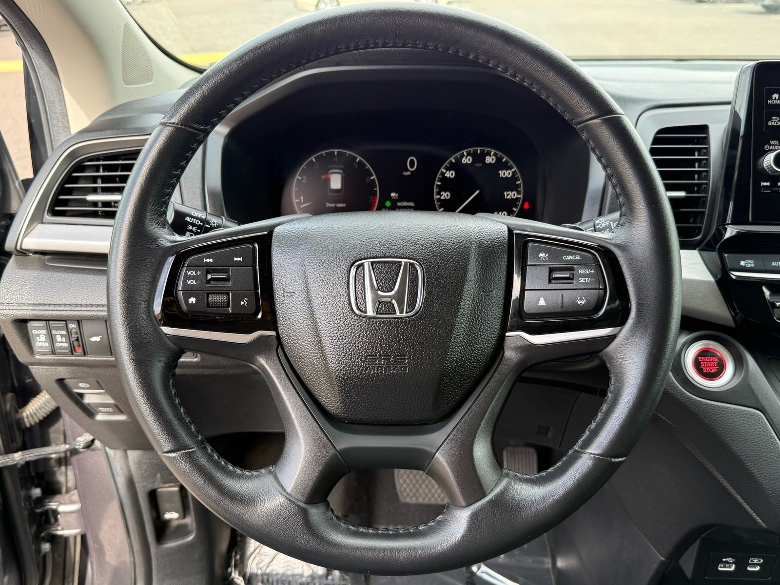 Used 2025 Honda Odyssey EX-L image 16