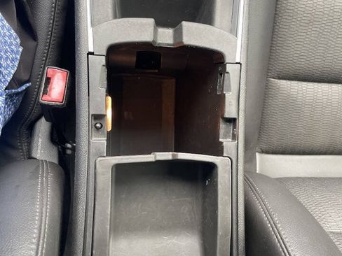 Used 2016 Chevrolet Impala LT w/ Convenience Package FWD image 24