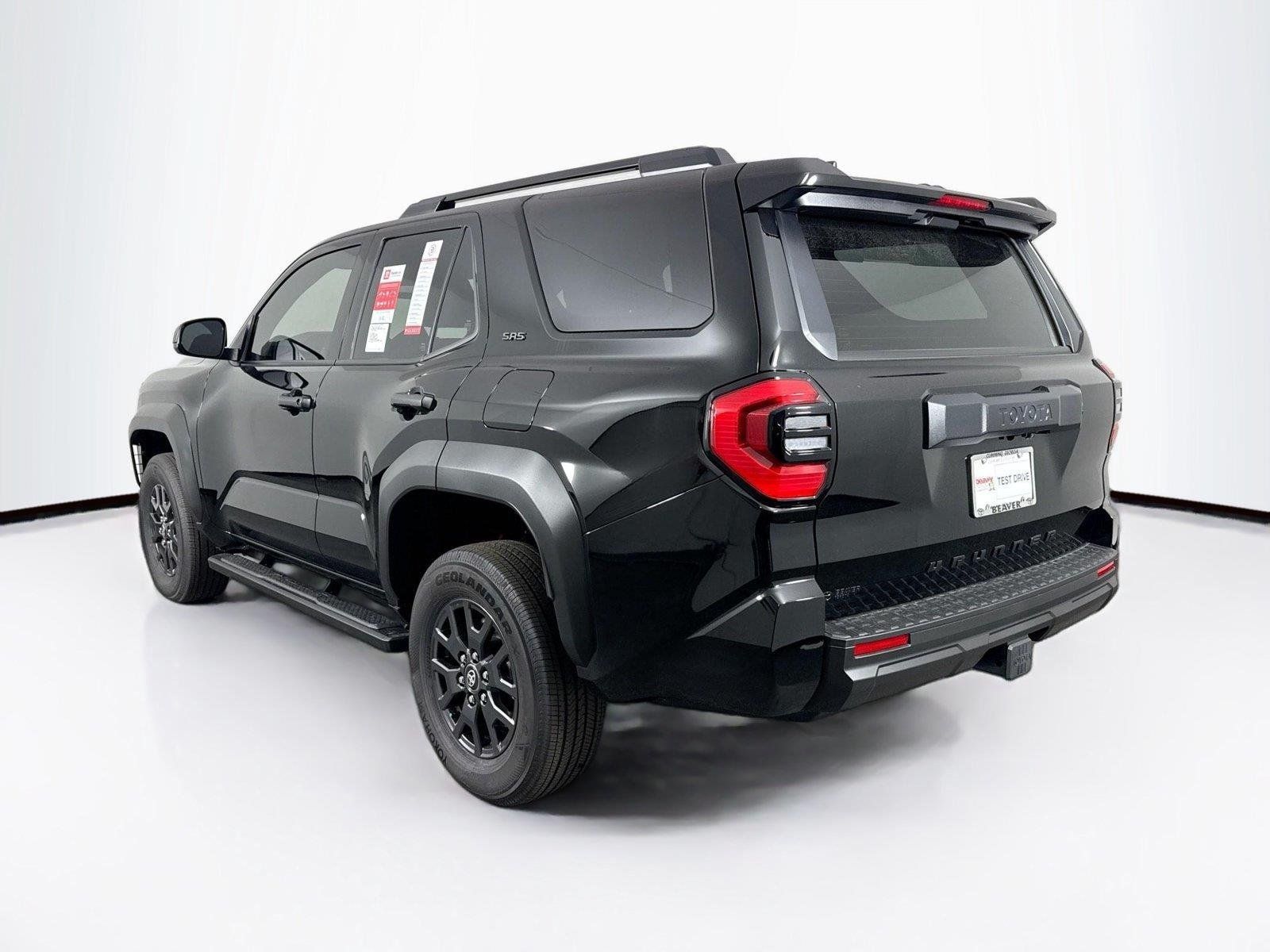New 2026 Toyota 4Runner SR5 AWD/4WD image 2
