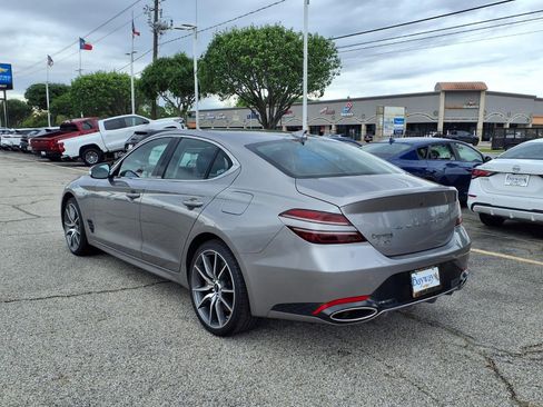 Used 2025 Genesis G70 2.5T RWD image 23