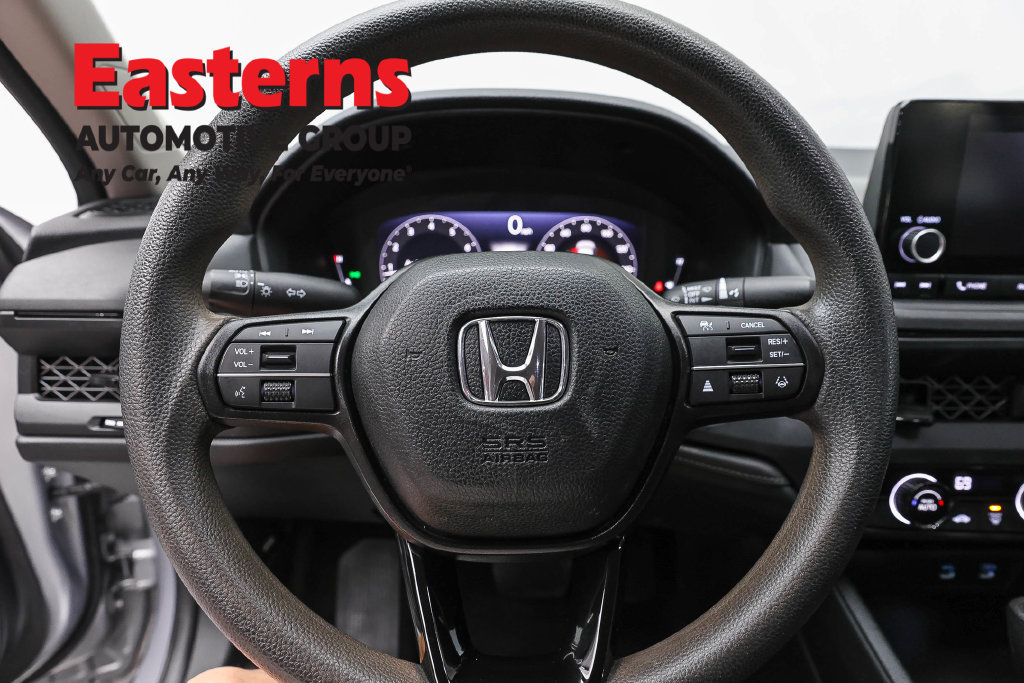 Used 2023 Honda Accord LX image 11