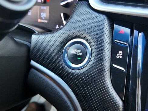 Used 2017 Cadillac XTS Luxury image 13