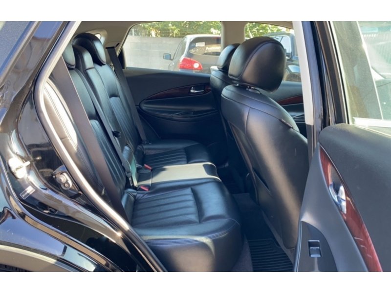 Used 2011 INFINITI EX35 Journey AWD/4WD image 26