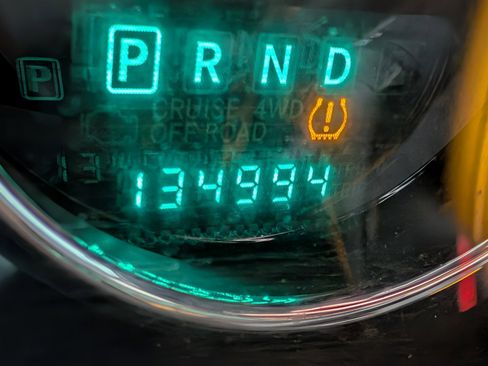 Used 2012 Jeep Wrangler Unlimited Sport image 9