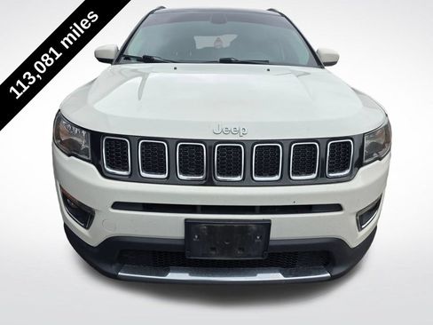 Used 2018 Jeep Compass Limited AWD/4WD image 2