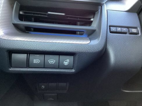 Used 2024 Toyota Prius XLE AWD/4WD image 30