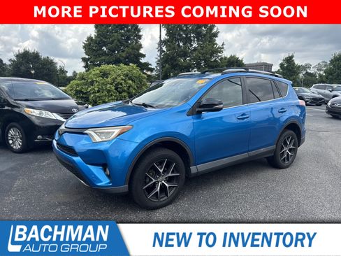 Used 2017 Toyota RAV4 SE w/ Advanced Technology Package AWD/4WD image 9