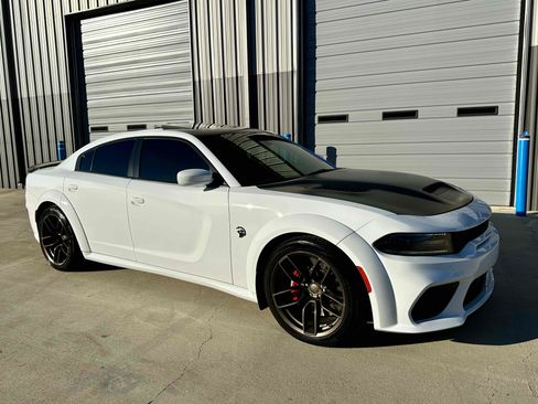 Used 2021 Dodge Charger SRT Hellcat image 3