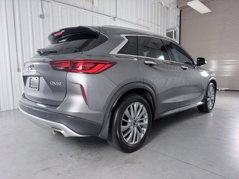 Certified 2023 INFINITI QX50 Luxe FWD image 5