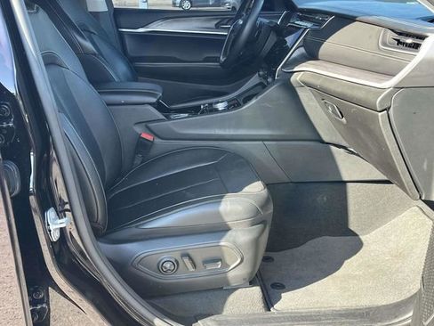 Used 2022 Jeep Grand Cherokee L Limited image 25