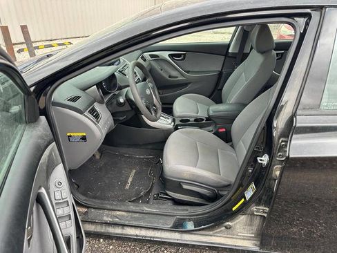 Used 2013 Hyundai Elantra GLS w/ Preferred Pkg image 22