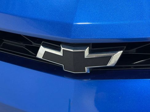 Used 2018 Chevrolet Camaro SS RWD image 35