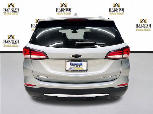 Used 2023 Chevrolet Equinox Premier AWD/4WD image 7