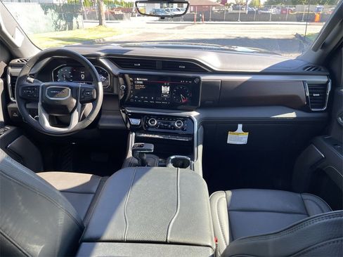 New 2025 GMC Sierra 1500 Denali w/ Denali Reserve Package image 21