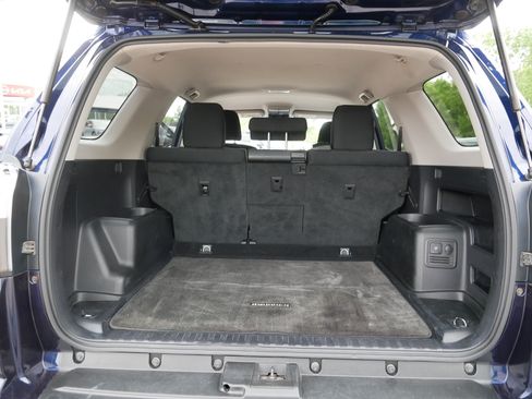 Used 2015 Toyota 4Runner Trail AWD/4WD image 18