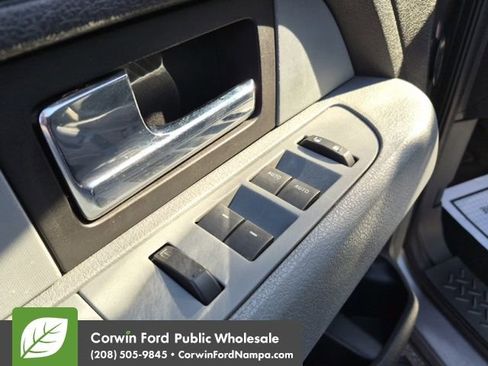 Used 2013 Ford F150 XLT w/ Luxury Equipment Group image 13