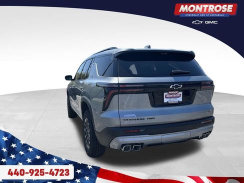 New 2026 Chevrolet Traverse Z71 w/ Enhanced Driving Package AWD/4WD image 3