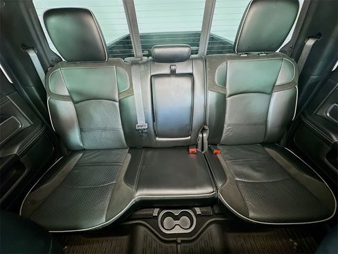 Used 2023 RAM 3500 Laramie w/ Night Edition image 13