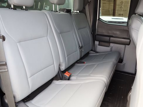Used 2024 Ford F250 XL RWD image 31