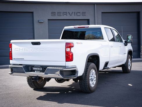 Used 2020 Chevrolet Silverado 3500 LT image 7