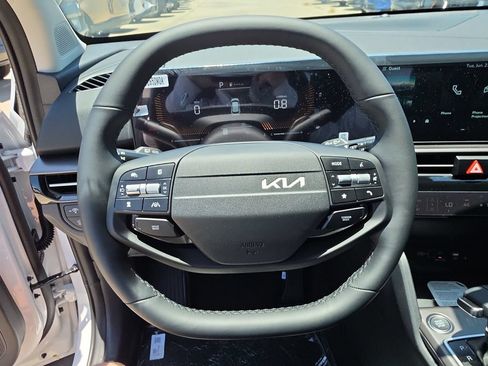 New 2026 Kia Sportage EX AWD/4WD image 29