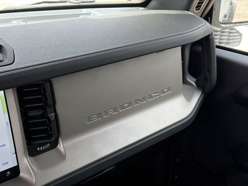 New 2026 Ford Bronco Outer Banks w/ Sasquatch Package AWD/4WD image 33