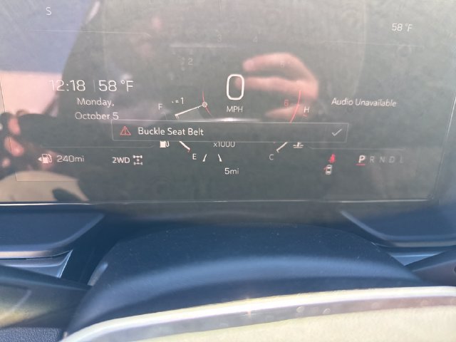 New 2027 GMC Terrain Elevation w/ Elevation Premium Package AWD/4WD image 17