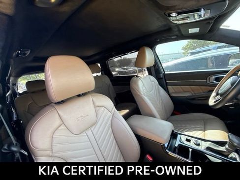 Certified 2025 Kia Sorento SX Prestige w/ Olive Brown Leather Package AWD/4WD image 6
