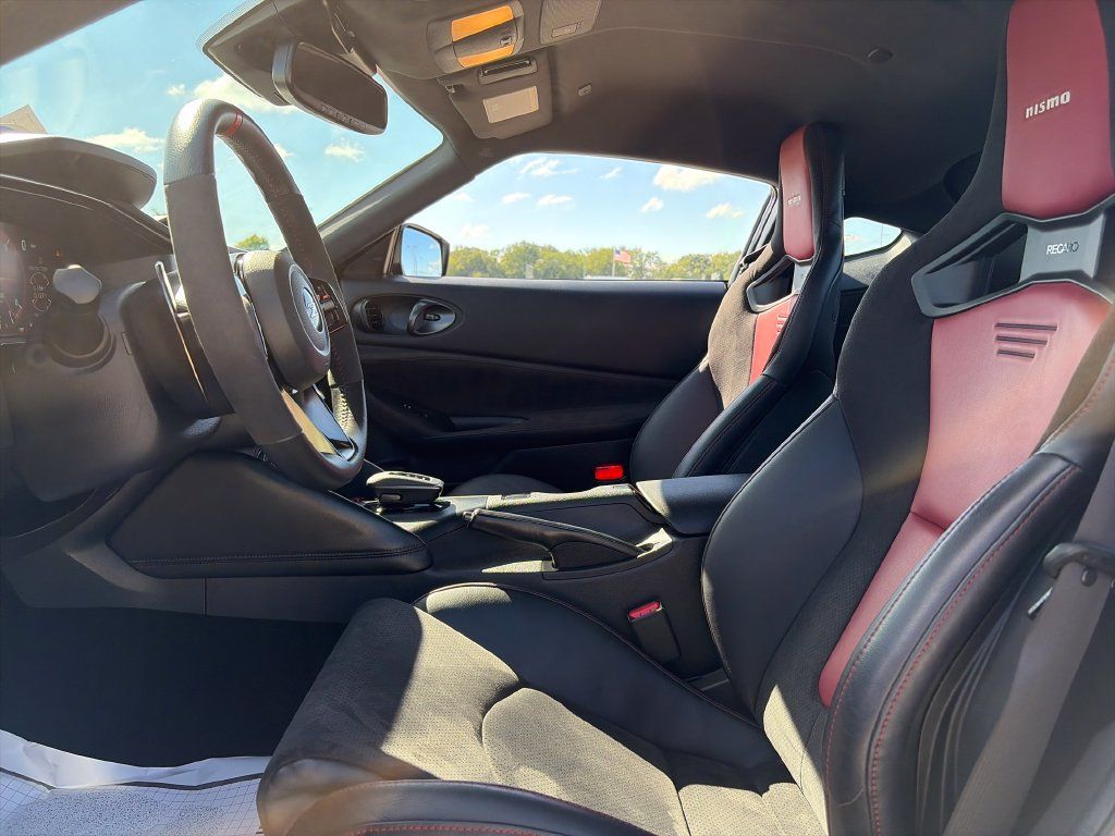Used 2024 Nissan Z NISMO w/ Floor Mat Package RWD image 21