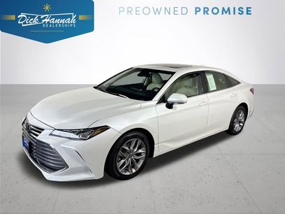 Used 2022 Toyota Avalon XLE w/ Moonroof Package